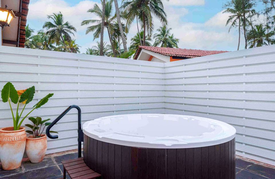 Luxurious Jacuzzi At Aguada Serenity Villa, Goa - amã Stays & Trails