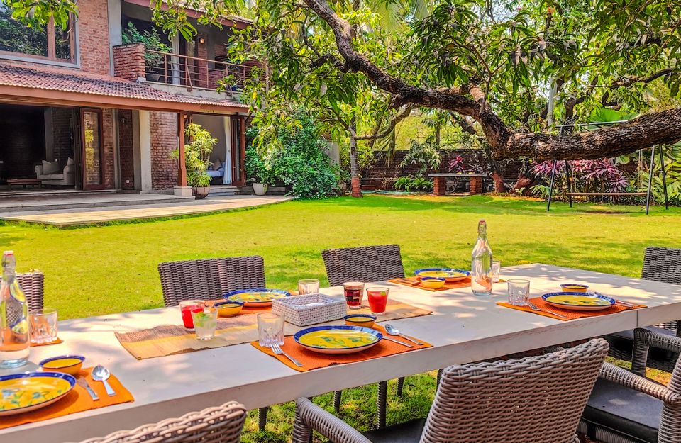 Outdoor Dining Experience at The Mango House, Alibaug - amã Stays & Trails 