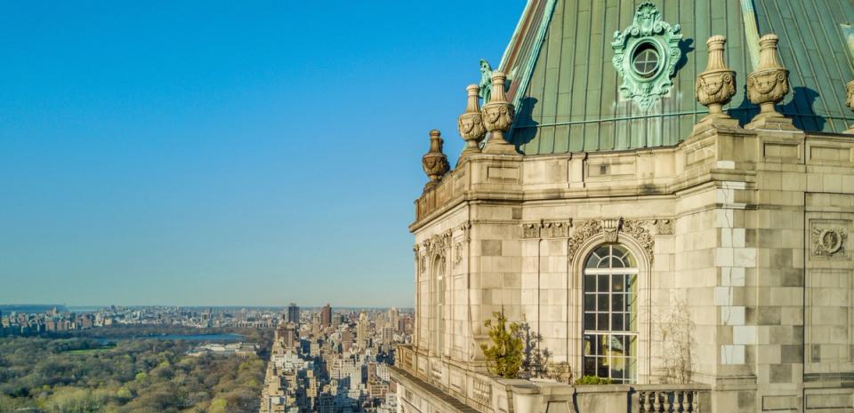 Beautiful View of The Pierre, A Taj Hotel, New York - Banner Image