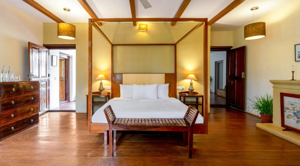 Spacious Bedroom at Taneerhulla Bungalow, Coorg - amã Stays & Trails 