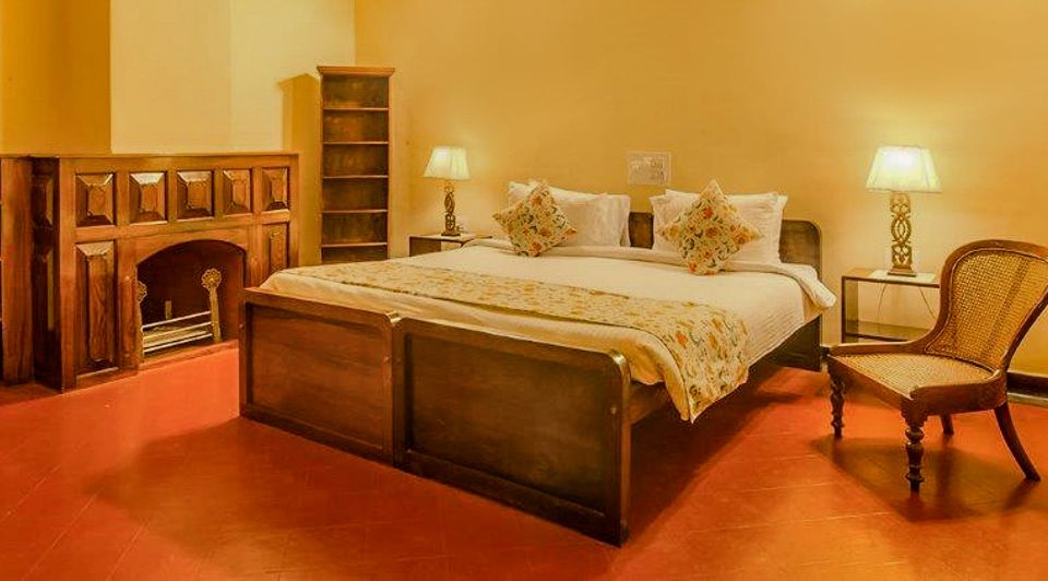 Luxury Bedroom at Arabidacool Bungalow - Homestay in Chikmagalur