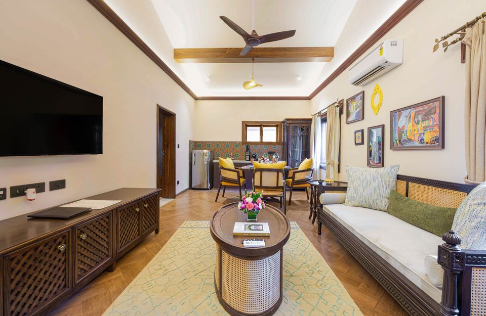 Living Space At Aguada Solitude Villa - Goa Homestay 