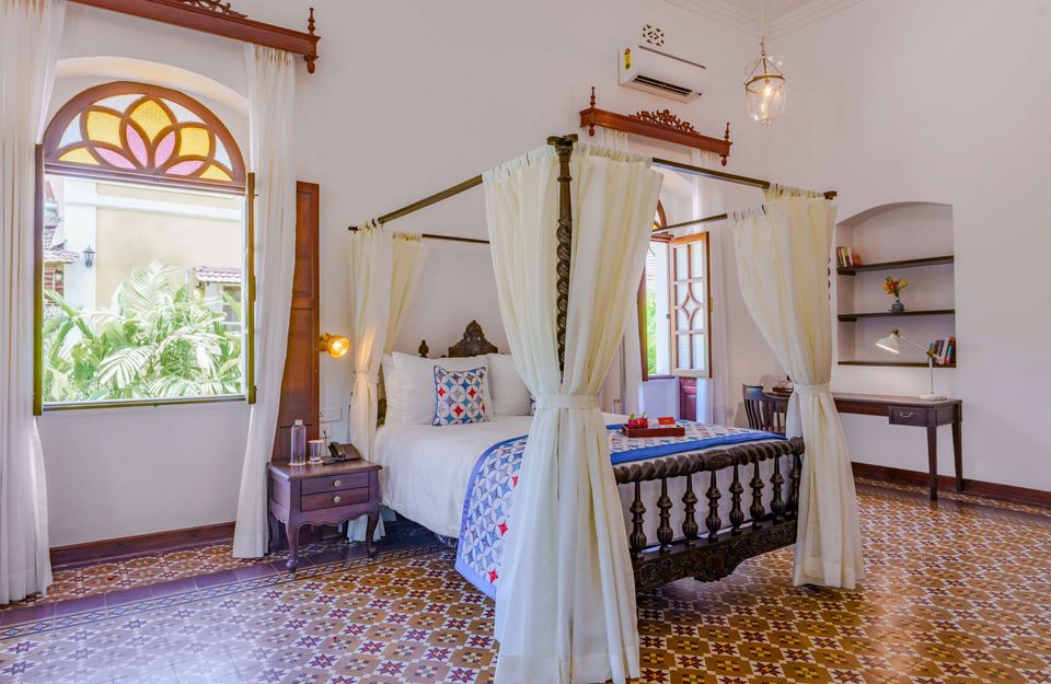 Stunning Bedroom At Palmeira De Saligao - 4 Bedroom Villa in Goa