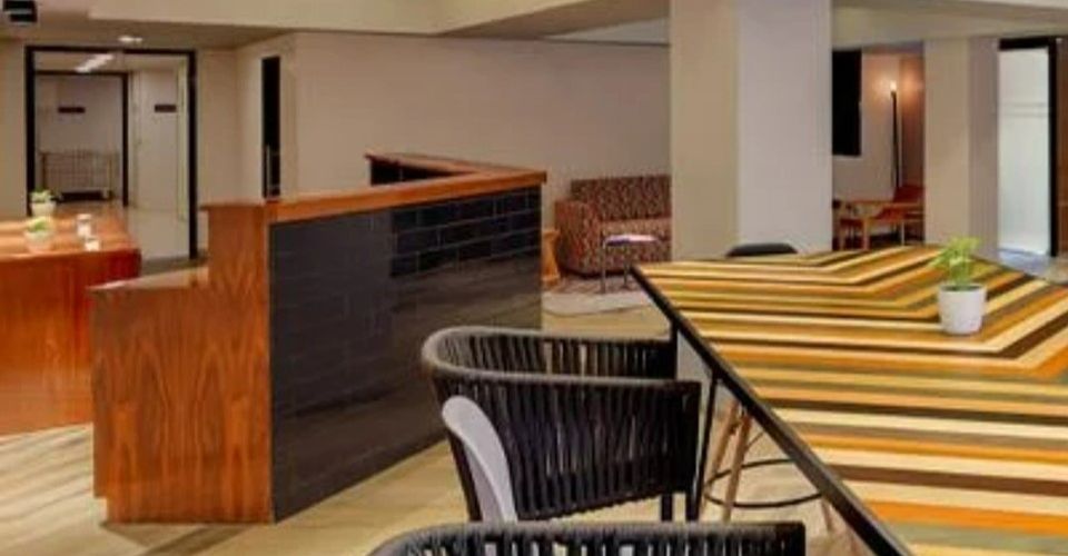 hotel-room-image