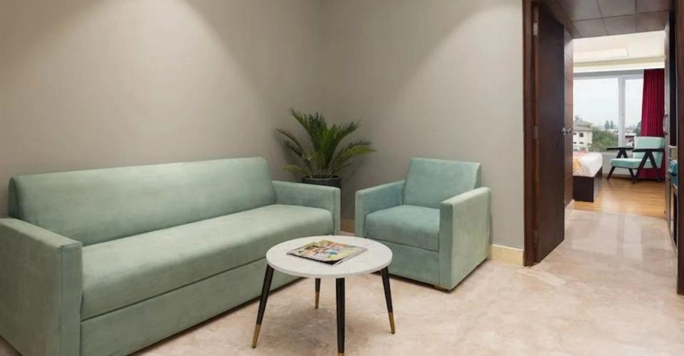 hotel-room-image