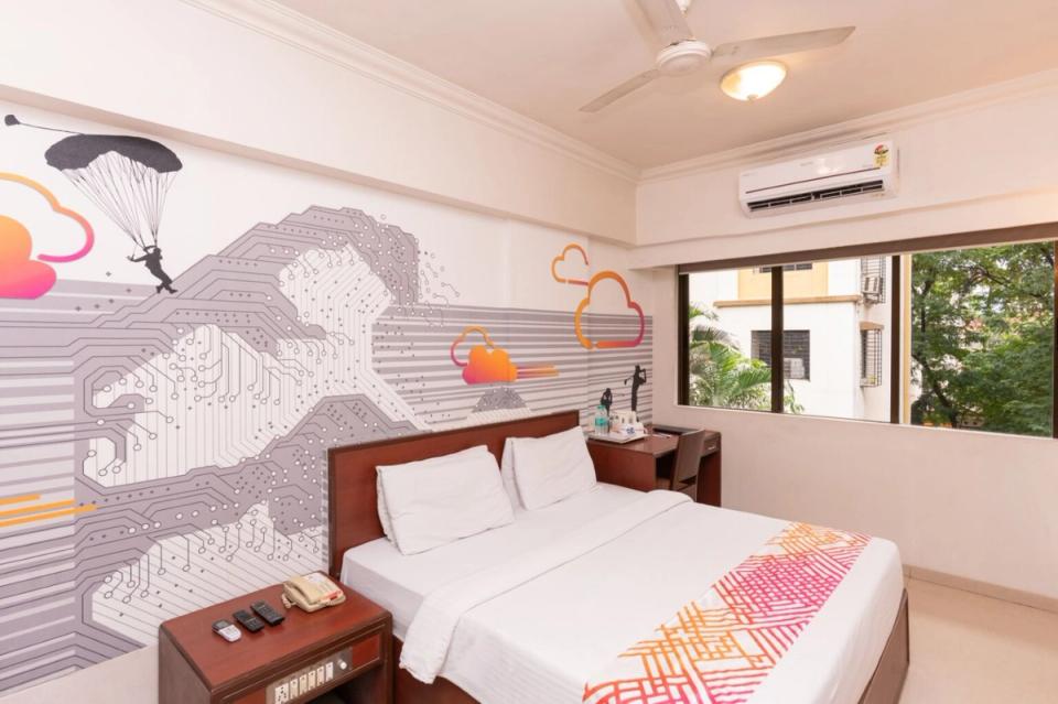 hotel-room-image