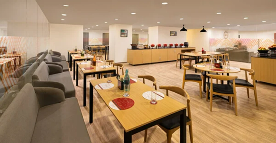 Qmin Restaurant at Ahmedabad RTO Circle 2