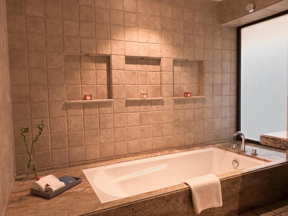 -img