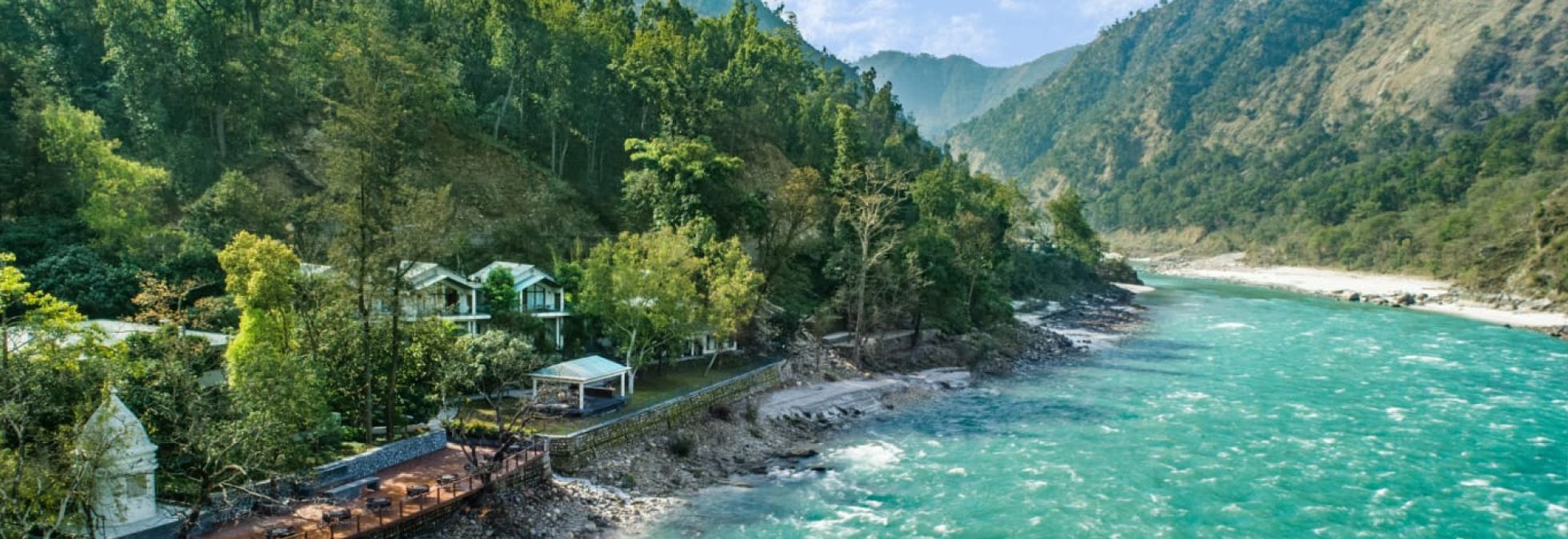 Infinity pool overlooking the Ganges River at Anand Kashi - IHCL SeleQtions Hotels