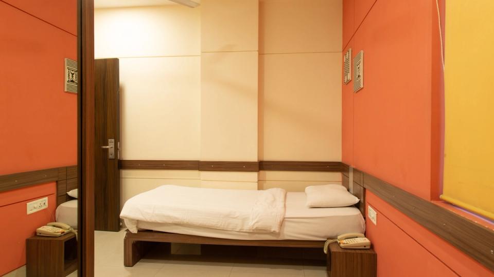 Ginger Bangalore IRR Rooms 4