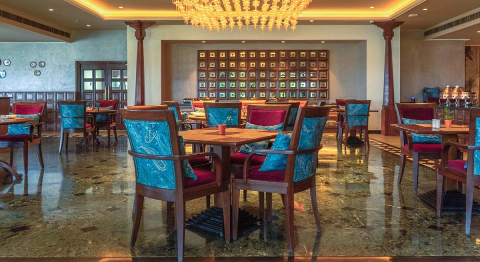 New Vista Restaurants - Gateway Madurai Hotels