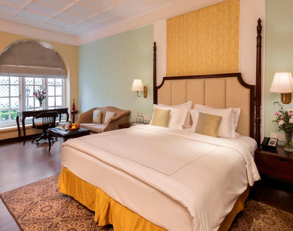 Deluxe Room Double Bed - Savoy Ooty, IHCL SeleQtions