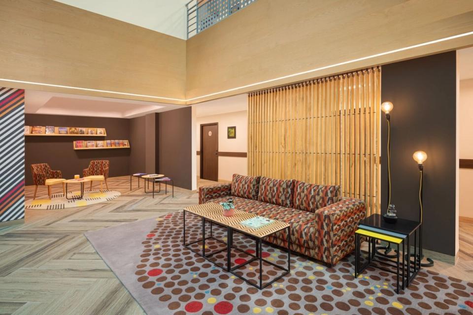 hotel-room-image