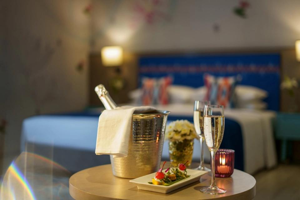 Elegant Dining at The Crown, Bhubaneshwar, IHCL SeleQtions