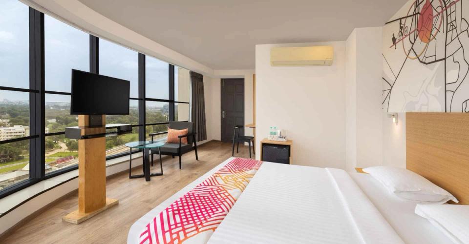 hotel-room-image