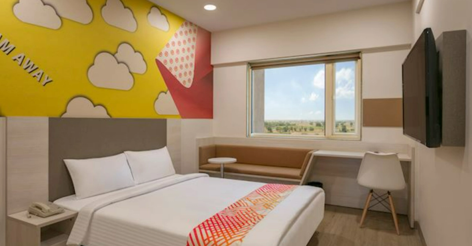 hotel-room-image