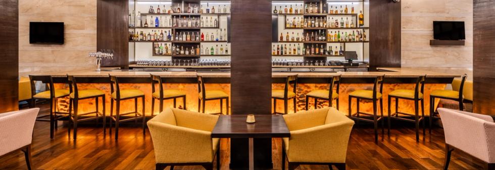 Wink Bar Restaurant at Vivanta Goa, Panaji