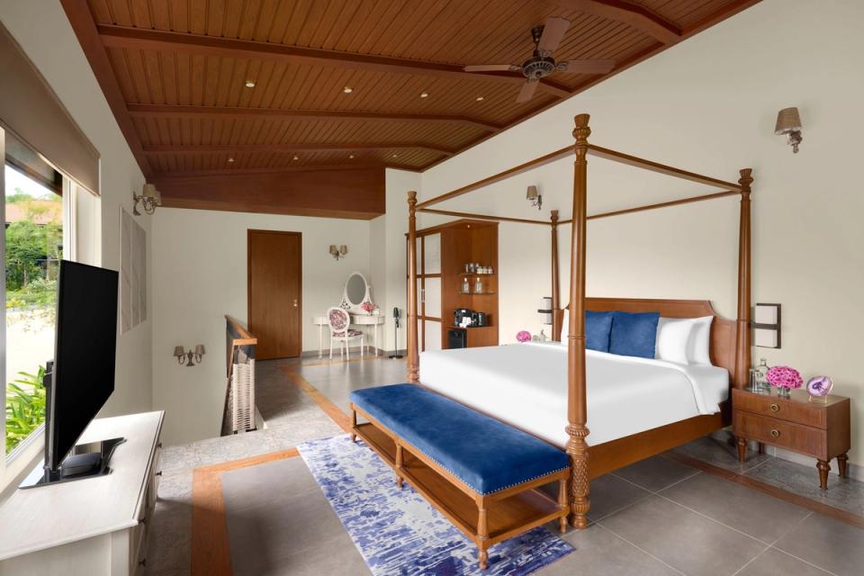 Elegant Premium Suite
