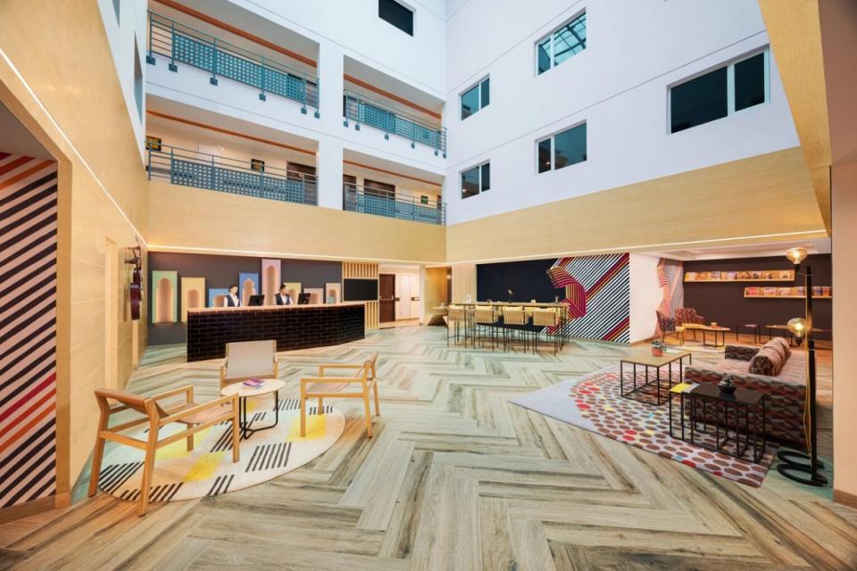 hotel-room-image