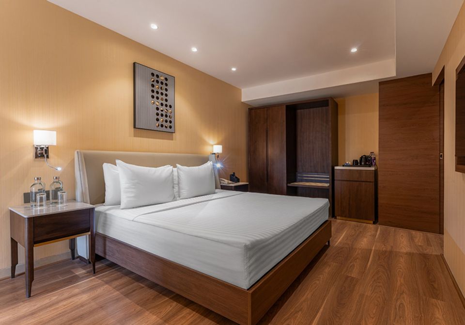 hotel-room-image