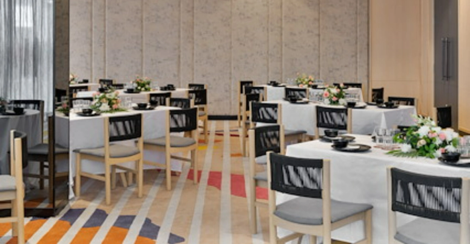hotel-room-image