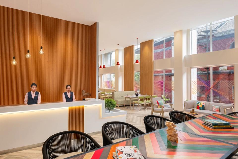 hotel-room-image