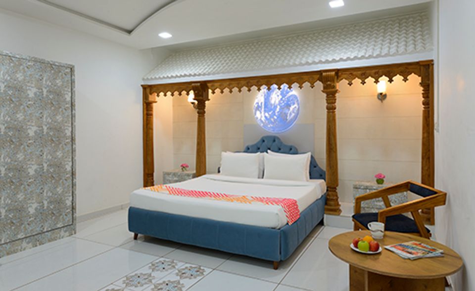 hotel-room-image