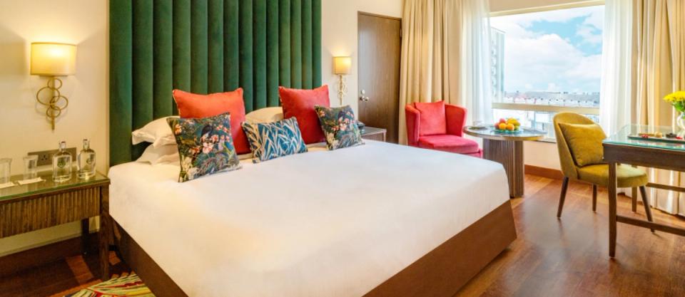 Luxury Room & Suite at President, Mumbai - IHCL SeleQtions