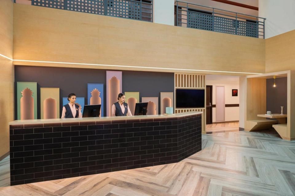 hotel-room-image