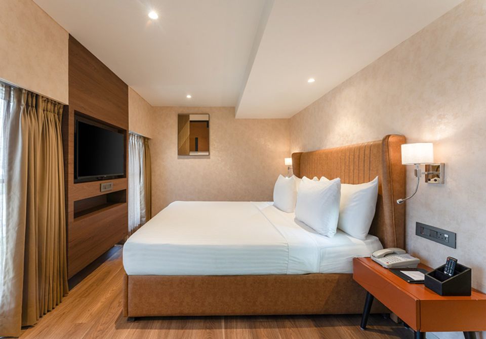 hotel-room-image