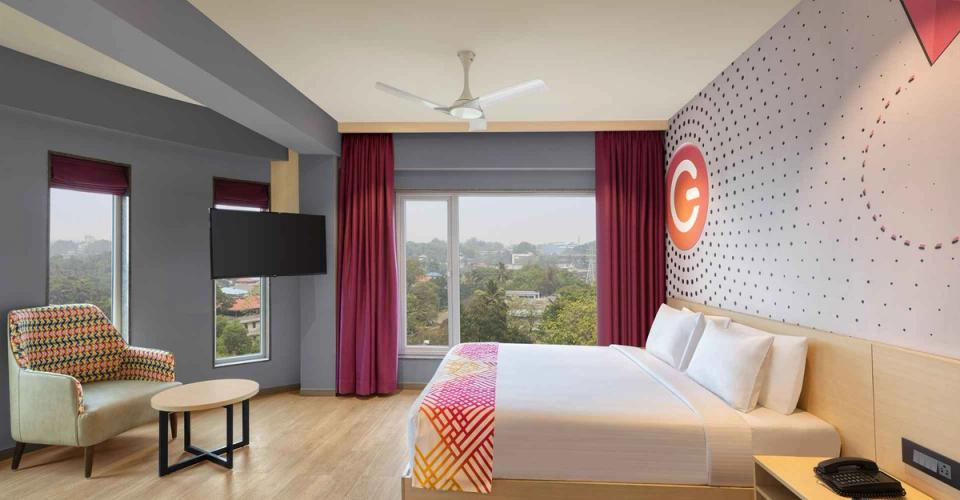 hotel-room-image