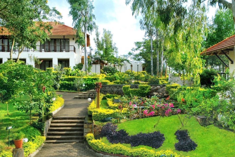 Beautiful walkway at Gateway Chikmagalur