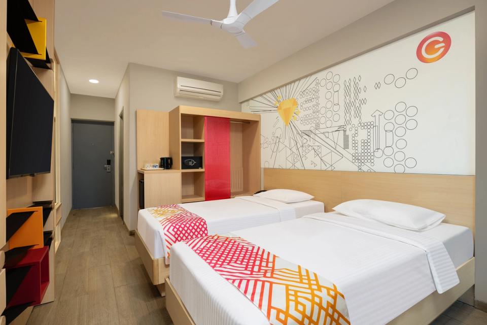 hotel-room-image