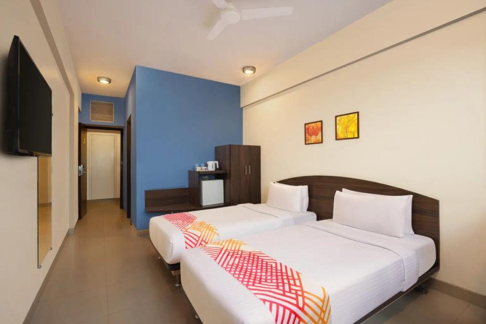 hotel-room-image