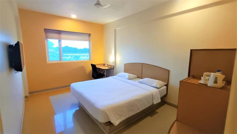 hotel-room-image