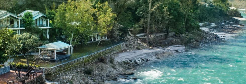 Anand Kashi by the Ganges - IHCL SeleQtions Hotel in Rishikesh