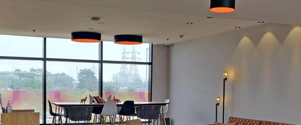 hotel-room-image