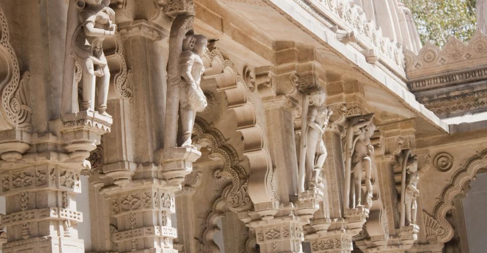 Places To Visit Near Ginger Ahmedabad Satellite- Akshardham Temple