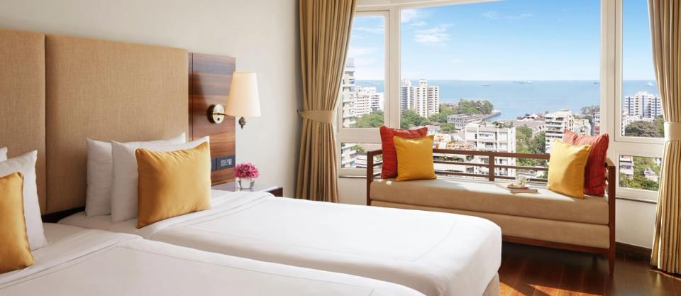 Luxury Accommodation: Rooms at President, Mumbai