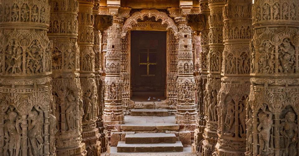 Places To Visit Near Ginger Ahmedabad Vastrapur- Sum Temple