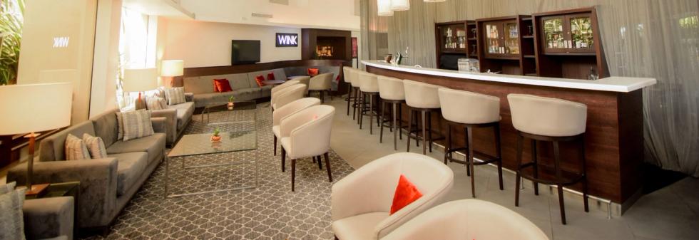 Wink Luxury Bar in Vivanta Colombo, Airport Garden