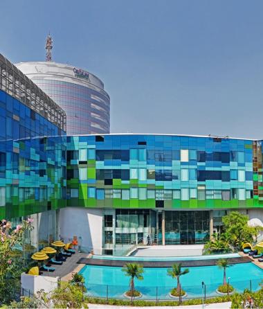 Luxury Hotel Lobby – Vivanta Bengaluru, Whitefield