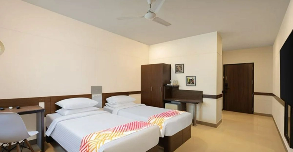 hotel-room-image
