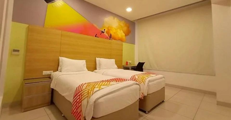 hotel-room-image