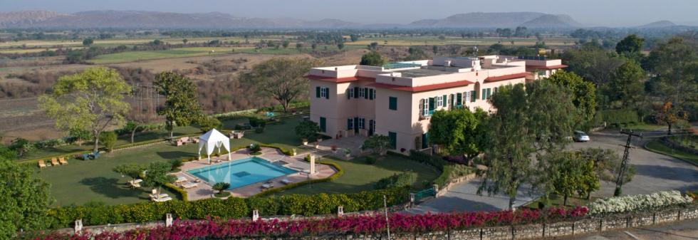 Luxury Hotel in Jaipur - Ramgarh Lodge, IHCL SeleQtions