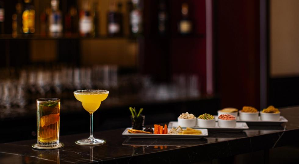 The Hampton Bar - Gateway Coonoor Bar