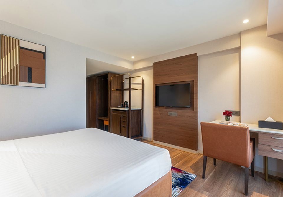 hotel-room-image