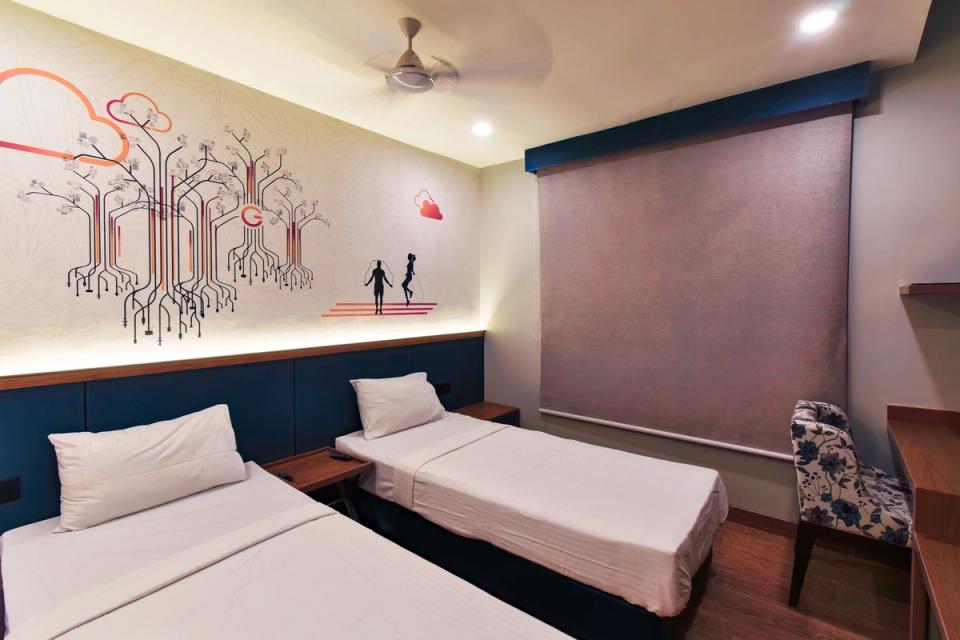 hotel-room-image