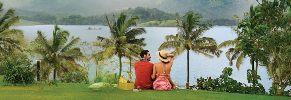 Romancing the Rains Hotel offer - Gateway Hotels