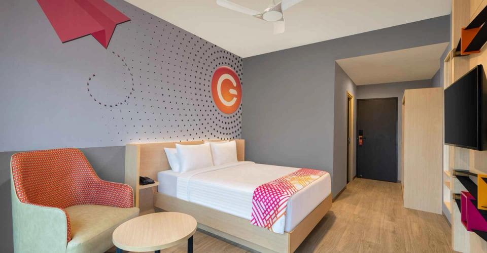hotel-room-image